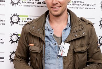 John-Lee Saez, KAYAK : « Le tourisme et l’IA voyagent bien ensemble ! »