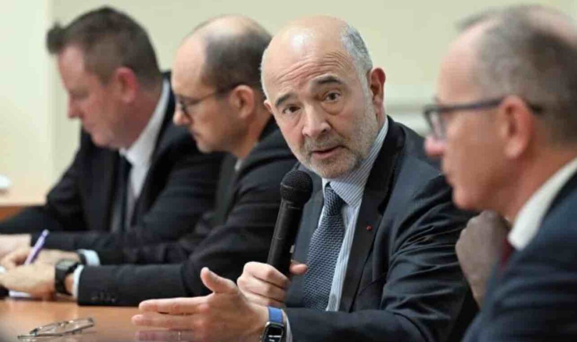 Pierre Moscovici : « Pour investir dans la transition écologique, il va falloir se désendetter »