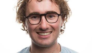 COMMUNIQUÉ DE PRESSE. HostMe : La confiance numérique au cœur de notre engagement.